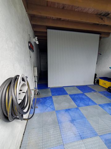 558 SE 27th Terrace 558, Boynton Beach, FL 33435