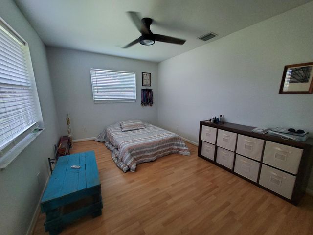 558 SE 27th Terrace 558, Boynton Beach, FL 33435