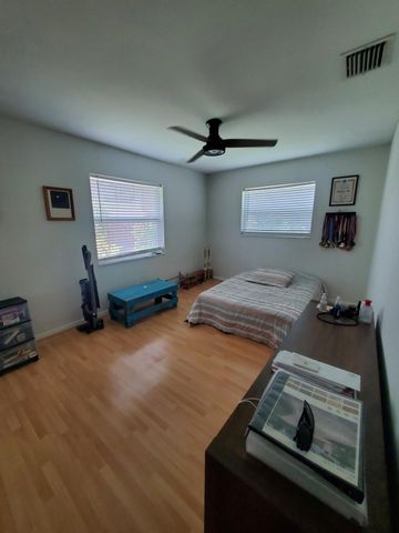 558 SE 27th Terrace 558, Boynton Beach, FL 33435