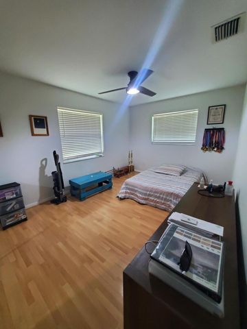 558 SE 27th Terrace 558, Boynton Beach, FL 33435