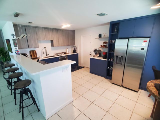 558 SE 27th Terrace 558, Boynton Beach, FL 33435