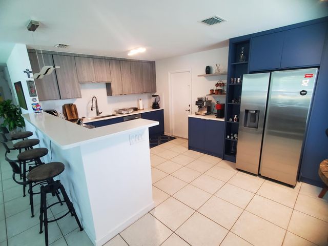 558 SE 27th Terrace 558, Boynton Beach, FL 33435