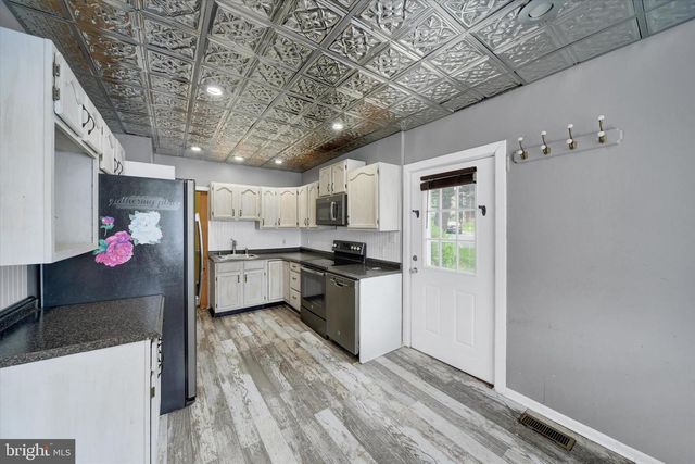 8421 OLD HARFORD RD, Baltimore, MD 21234