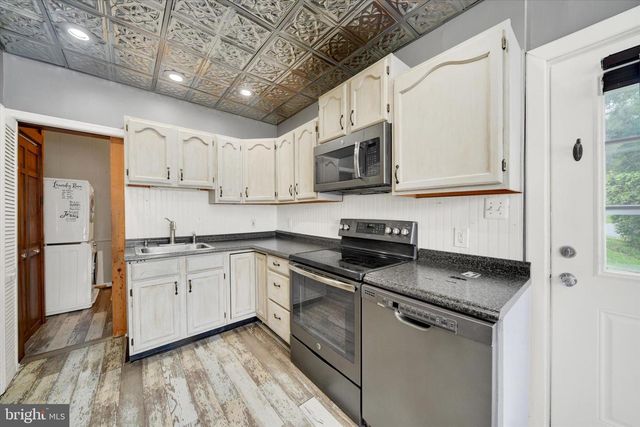 8421 OLD HARFORD RD, Baltimore, MD 21234