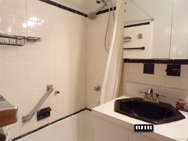 2265 Gerritsen Avenue 1S, Brooklyn, NY 11229