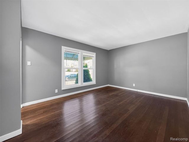 20553 Hamburg Street, Detroit, MI 48205