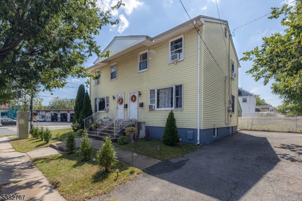 347 E Hazelwood Ave, Rahway City, NJ 07065