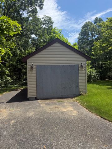 235 Mount Vernon Avenue, Medford, NY 11763