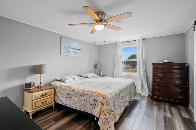 37240 BEVERLY AVENUE, Zephyrhills, FL 33542