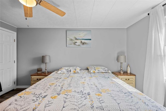 37240 BEVERLY AVENUE, Zephyrhills, FL 33542