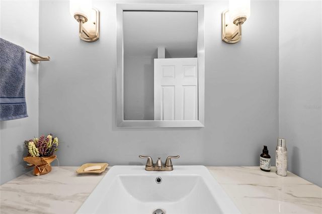 37240 BEVERLY AVENUE, Zephyrhills, FL 33542