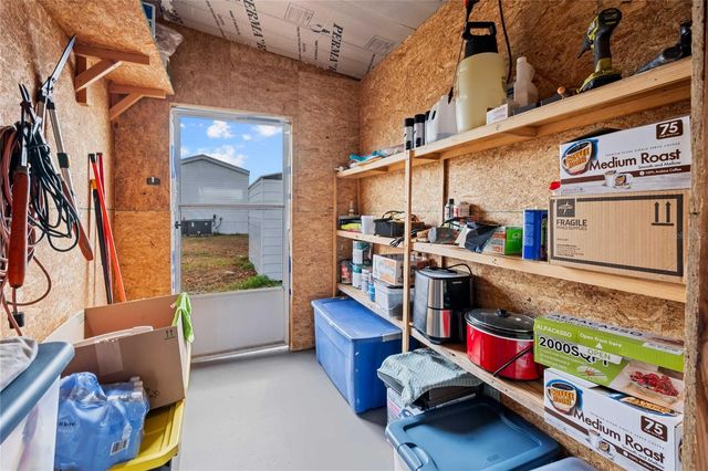 37240 BEVERLY AVENUE, Zephyrhills, FL 33542