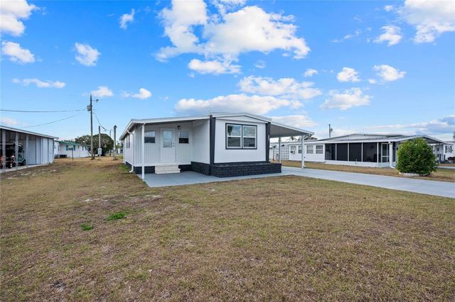 37240 BEVERLY AVENUE, Zephyrhills, FL 33542