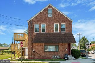 301 N GOVERNOR PRINTZ #B, Essington, PA 19029