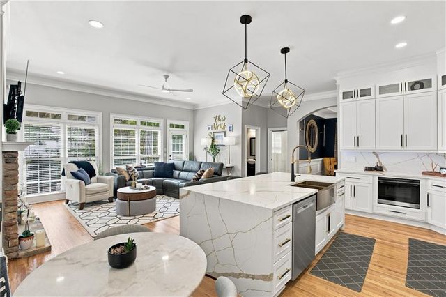 1003 Wescott Lane, Sandy Springs, GA 30319