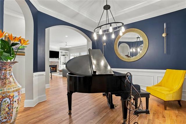 1003 Wescott Lane, Sandy Springs, GA 30319