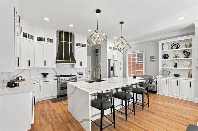 1003 Wescott Lane, Sandy Springs, GA 30319