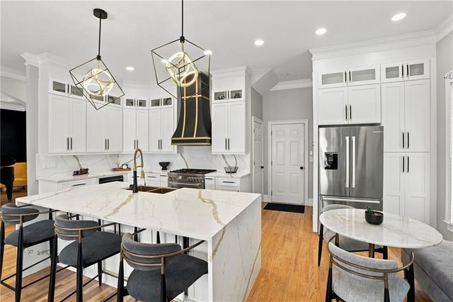 1003 Wescott Lane, Sandy Springs, GA 30319
