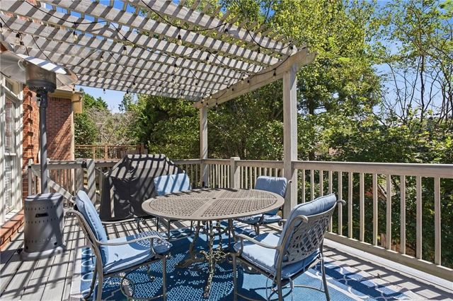 1003 Wescott Lane, Sandy Springs, GA 30319