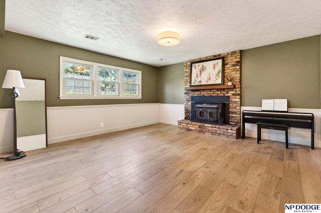3629 S 114th Avenue, Omaha, NE 68144