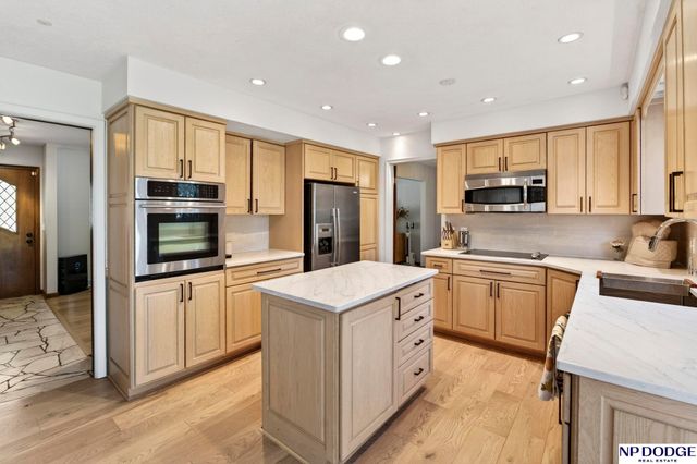3629 S 114th Avenue, Omaha, NE 68144