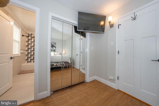 1022 CLOVER HILL RD, Wynnewood, PA 19096