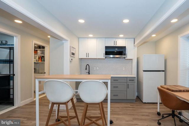 1022 CLOVER HILL RD, Wynnewood, PA 19096