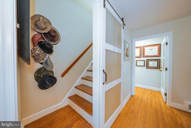 1022 CLOVER HILL RD, Wynnewood, PA 19096