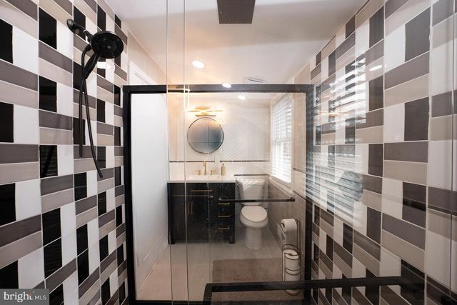 1022 CLOVER HILL RD, Wynnewood, PA 19096