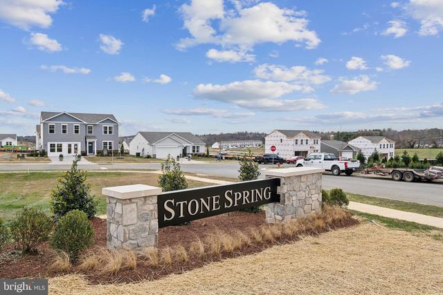 34 FORTUNA RD, Charles Town, WV 25414