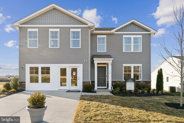 34 FORTUNA RD, Charles Town, WV 25414