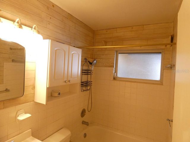 5220 11TH AVENUE N, St Petersburg, FL 33710