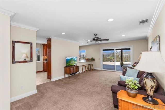 2185 Estela, El Cajon, CA 92020