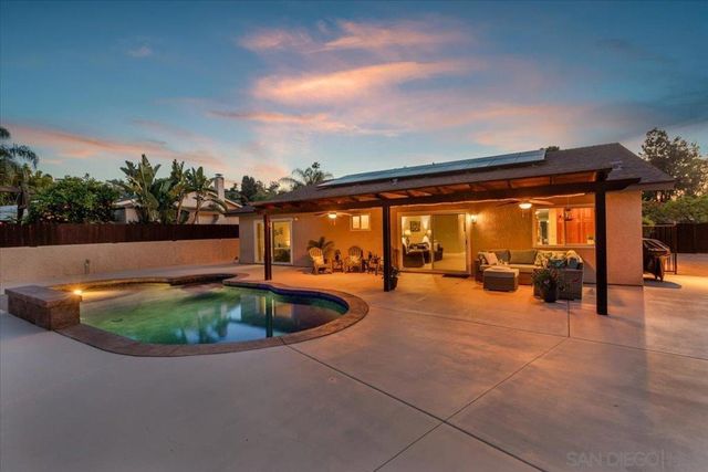 2185 Estela, El Cajon, CA 92020