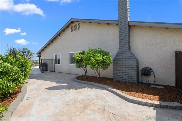 2185 Estela, El Cajon, CA 92020