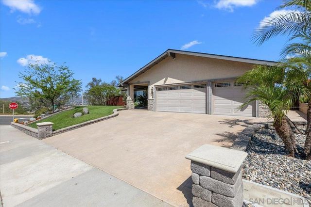 2185 Estela, El Cajon, CA 92020