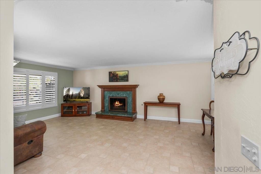 Image 16 of property listing at 2185 Estela, El Cajon, CA 92020