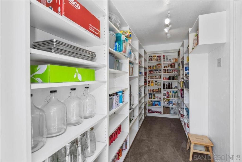 Image 29 of property listing at 2185 Estela, El Cajon, CA 92020