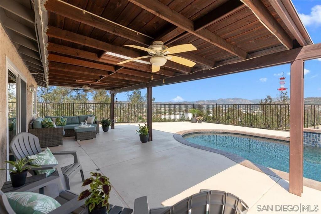 Image 35 of property listing at 2185 Estela, El Cajon, CA 92020