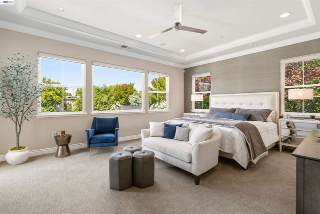 2205 Cameron Cir, Pleasanton, CA 94588