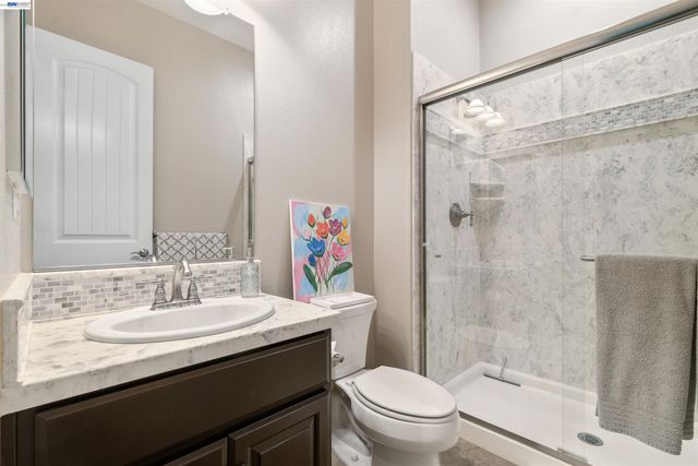 2205 Cameron Cir, Pleasanton, CA 94588