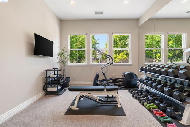 2205 Cameron Cir, Pleasanton, CA 94588