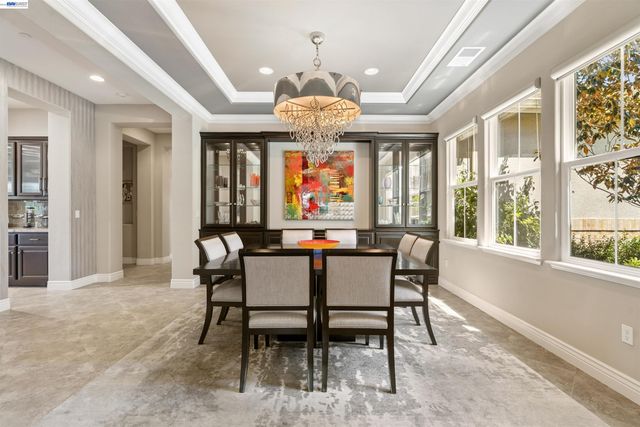 2205 Cameron Cir, Pleasanton, CA 94588