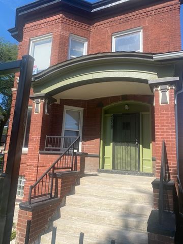 5658 S Honore Street, Chicago, IL 60636