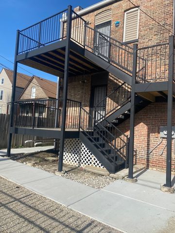 5658 S Honore Street, Chicago, IL 60636