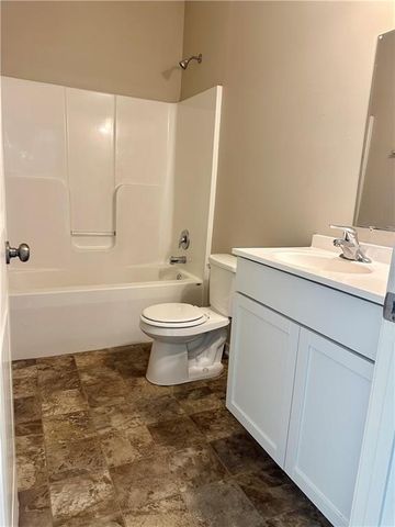 4744 S Union Avenue, Independence, MO 64055