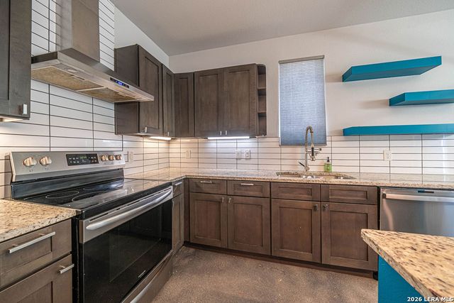 812 N GEVERS ST, San Antonio, TX 78202