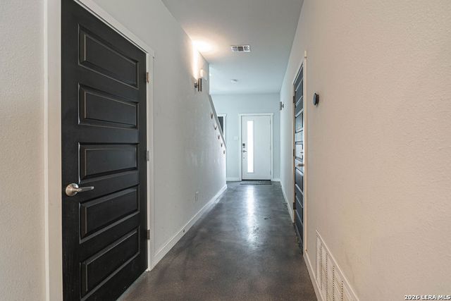 812 N GEVERS ST, San Antonio, TX 78202