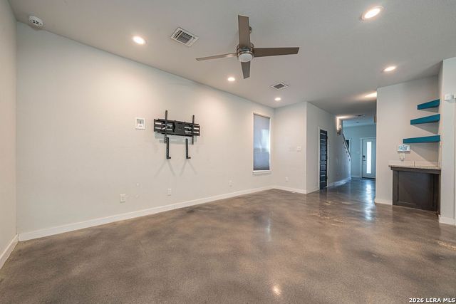 812 N GEVERS ST, San Antonio, TX 78202