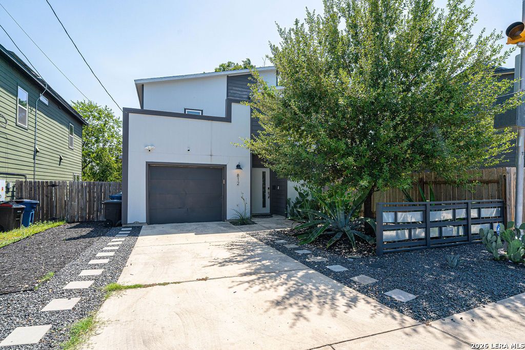 812 N GEVERS ST, San Antonio, TX 78202
